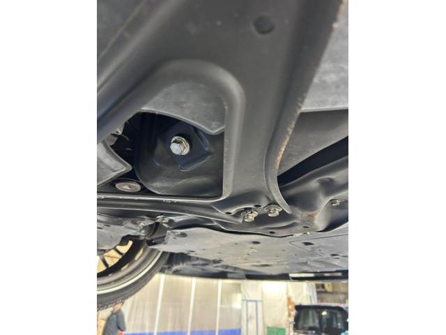 トヨタ　クラウン　アスリートS-T　ガソリン車用(オイル交換)　メンテナンス　エンジンオイル　オイルエレメント　交換　佐賀県　三養基郡　みやき町　みやき