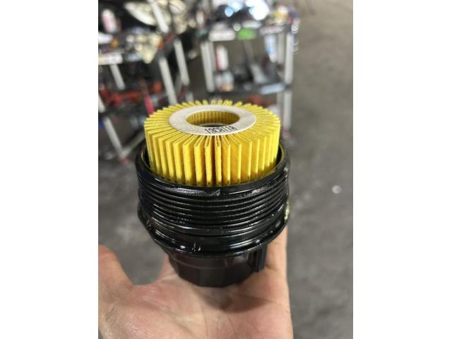 トヨタ　クラウン　アスリートS-T　ガソリン車用(オイル交換)　メンテナンス　エンジンオイル　オイルエレメント　交換　佐賀県　三養基郡　みやき町　みやき