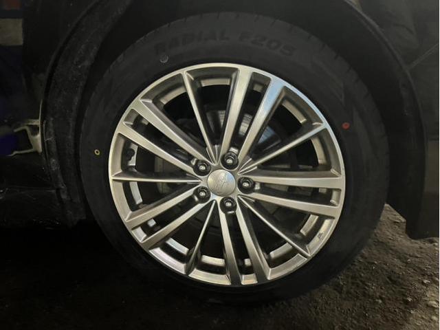 スバル　インプレッサＧ４　2.0i-sアイサイト　車販売整備　タイヤ　交換　バランス調整　佐賀県　三養基郡　みやき町　みやき