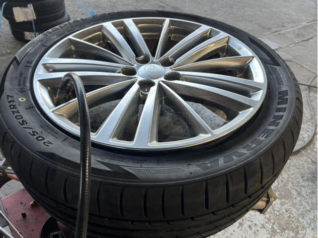 スバル　インプレッサＧ４　2.0i-sアイサイト　車販売整備　タイヤ　交換　バランス調整　佐賀県　三養基郡　みやき町　みやき