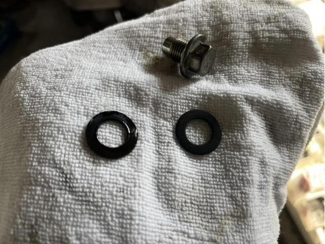 トヨタ　エスティマ　アエラス　車検　法定点検　分解整備　メンテナンス　エンジンオイル　オイルエレメント　オルタネーターベルト　交換　佐賀県　三養基郡　みやき町　みやき