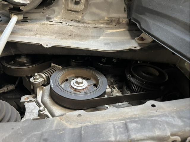 トヨタ　エスティマ　アエラス　車検　法定点検　分解整備　メンテナンス　エンジンオイル　オイルエレメント　オルタネーターベルト　交換　佐賀県　三養基郡　みやき町　みやき