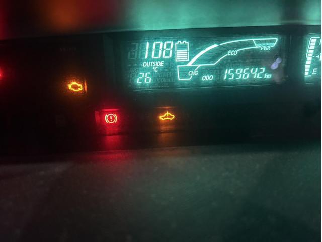 トヨタ　アクア　G　バッテリー交換　ハイブリッドシステムエラー　ハイブリッドバッテリー　交換　佐賀県　三養基郡　みやき町　みやき