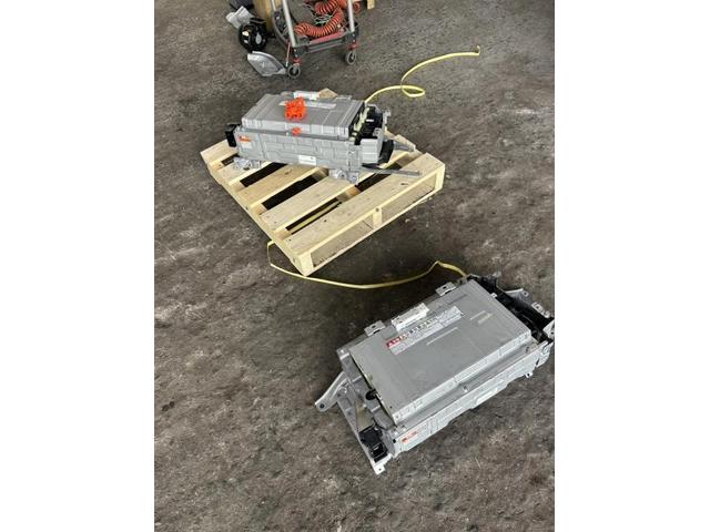 トヨタ　アクア　G　バッテリー交換　ハイブリッドシステムエラー　ハイブリッドバッテリー　交換　佐賀県　三養基郡　みやき町　みやき