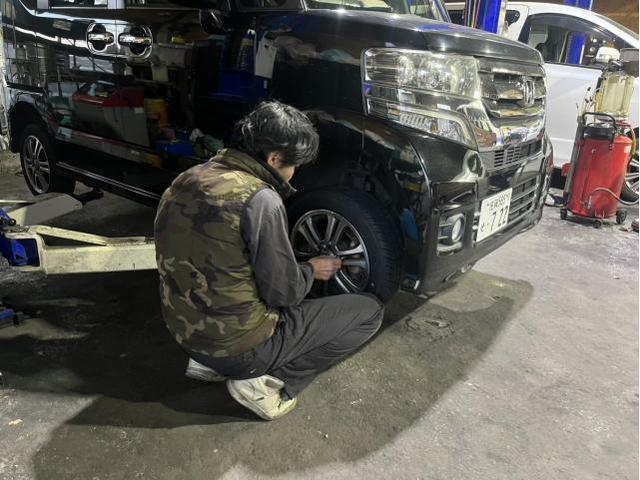 ホンダ　Ｎ－ＢＯＸカスタム　G・Lパッケージ　メンテナンス・日常点検　タイヤ　交換　バランス調整　佐賀県　三養基郡　みやき町　みやき