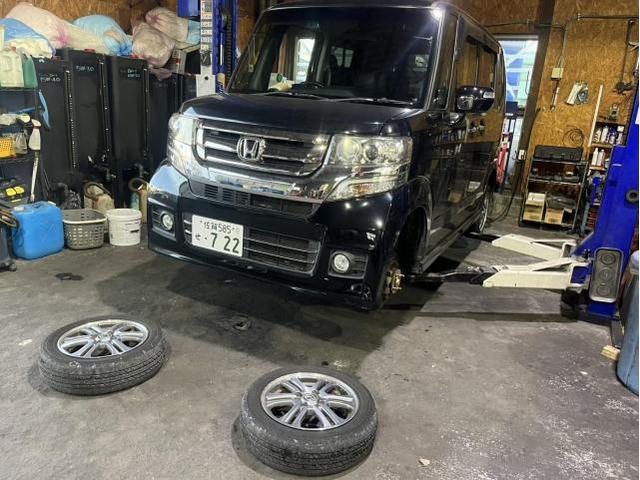 ホンダ　Ｎ－ＢＯＸカスタム　G・Lパッケージ　メンテナンス・日常点検　タイヤ　交換　バランス調整　佐賀県　三養基郡　みやき町　みやき