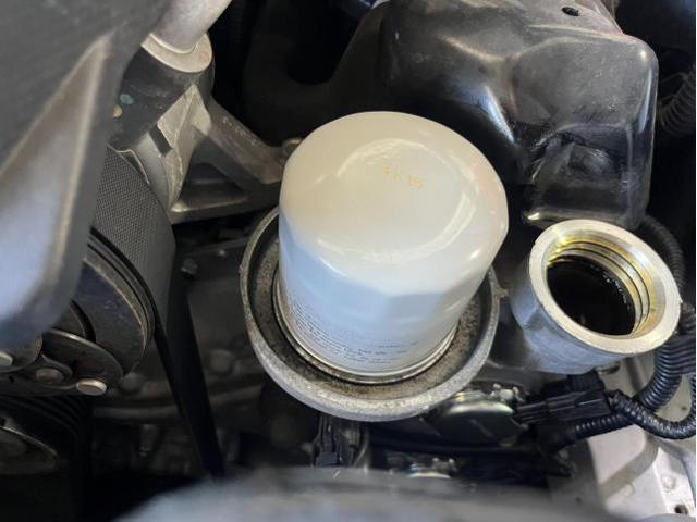 ホンダ　フィット　L　エンジン関連修理・整備　エンジン警告灯点灯　エンジン異音　オイルコントロールバルブ　エンジンオイル　オイルエレメント　交換　エンジン洗浄　佐賀県　三養基郡　みやき町　みやき