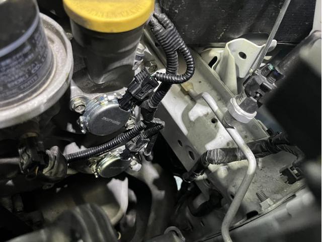 ホンダ　フィット　L　エンジン関連修理・整備　エンジン警告灯点灯　エンジン異音　オイルコントロールバルブ　エンジンオイル　オイルエレメント　交換　エンジン洗浄　佐賀県　三養基郡　みやき町　みやき