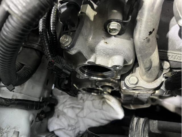 ホンダ　フィット　L　エンジン関連修理・整備　エンジン警告灯点灯　エンジン異音　オイルコントロールバルブ　エンジンオイル　オイルエレメント　交換　エンジン洗浄　佐賀県　三養基郡　みやき町　みやき