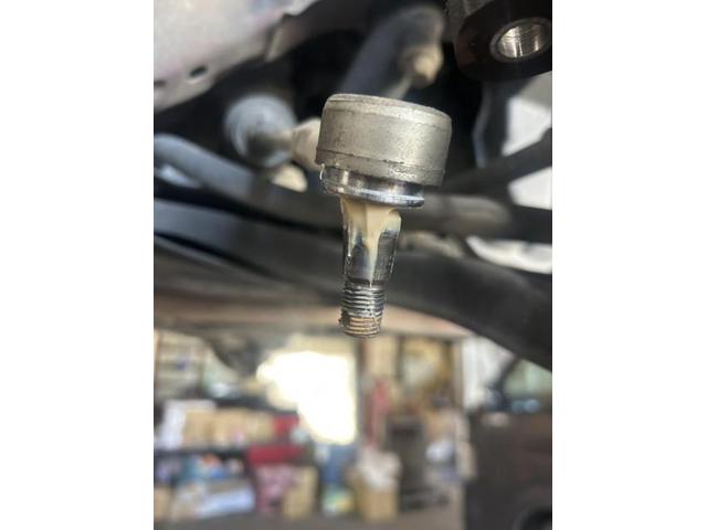 スズキ　ハスラー　Fリミテッド　車検　法定点検　分解整備　メンテナンス　スタビライザリンクロッド　ブーツ　ブレーキオイル　エンジンオイル　オイルエレメント　ラジエータキャップ　発煙筒　エアコンフィルター　交換　佐賀県　三養基郡　みやき町