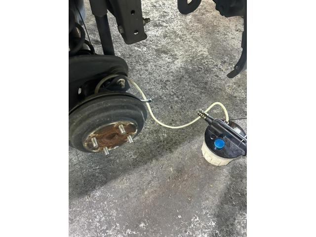 日産　クリッパーバン　GXターボ　車検　法定点検　分解整備　メンテナンス　保証　エンジンオイル　オイルエレメント　ブレーキオイル　発煙筒　ロアアームブーツ　サイドミラー　交換　佐賀県　三養基郡　みやき町　みやき