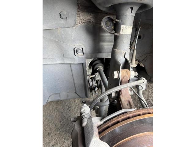 ホンダ　フィットハイブリッド　サスペンション・足回り修理・整備　保障修理　スタビリンクロッド　ブーツ　破れ　交換　佐賀県　三養基郡　みやき町　みやき