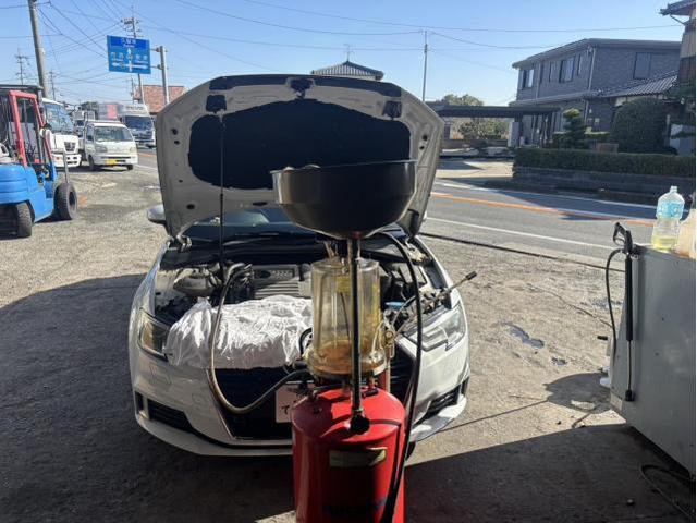アウディ　Ａ３　ガソリン車用(オイル交換)　メンテナンス　エンジンオイル　交換　空気圧調整　佐賀県　三養基郡　みやき町　みやき