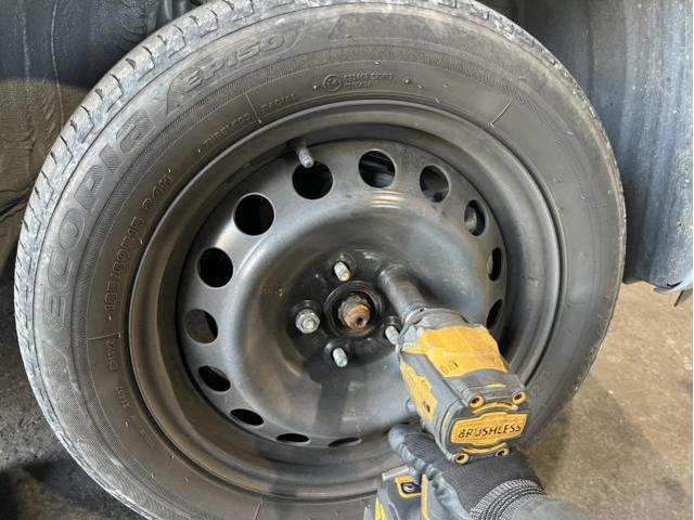 トヨタ　シエンタ　G　メンテナンス・日常点検　リース　6ヶ月点検　タイヤ　交換　バランス調整　佐賀県　三養基郡　みやき町　みやき