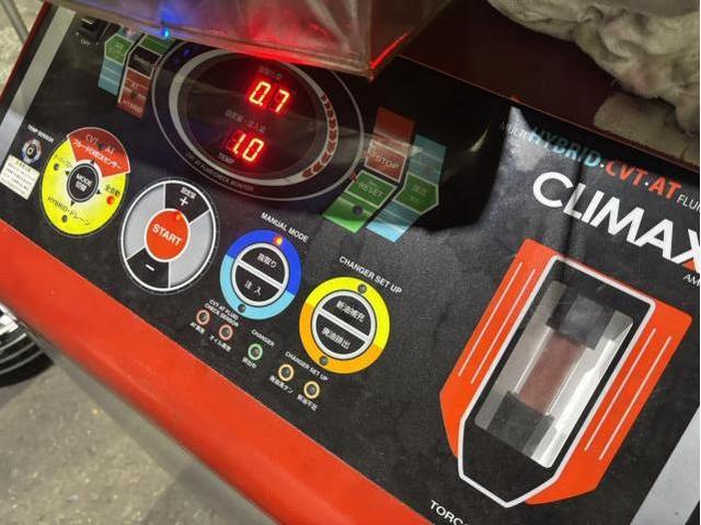 トヨタ　ピクシスエポック　X　SAⅢ　メンテナンス・日常点検　リース　6ヶ月点検　キーレス電池　ワイパーゴム　発煙筒　エアコンフィルター　CVTオイル　バッテリー　スパークプラグ　エアーエレメント　オルタネーターベルト　エアコンベルト　交換