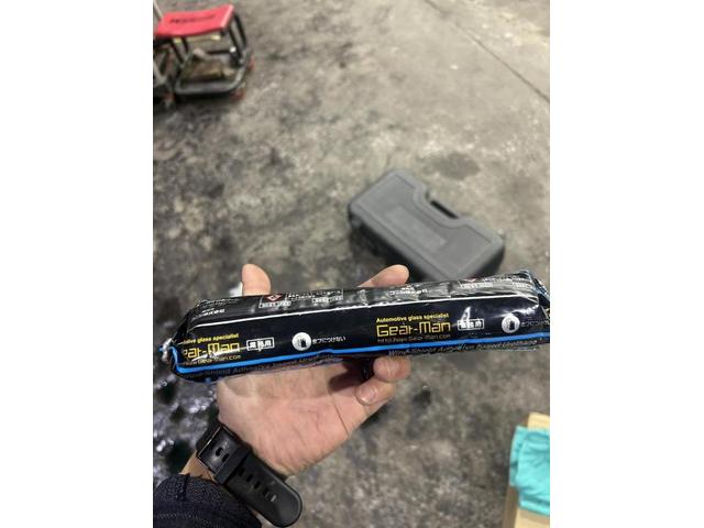 日産　ノート　X　ガラス交換　左　フロント　ベンチガラス　割れた　交換　佐賀県　三養基郡　みやき町　みやき