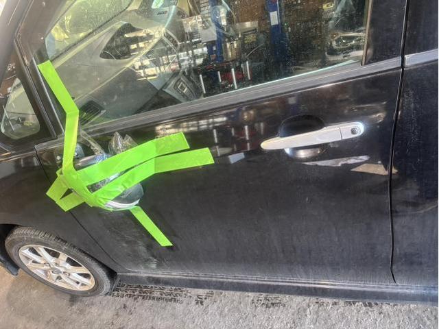 ダイハツ　ムーヴ  660カスタムX　事故　ｻｲﾄﾞﾐﾗｰ破損　ｻｲﾄﾞﾐﾗｰ交換　ﾘﾋﾞﾙﾄ品　ライト・ウィンカー類修理・整備　佐賀県　三養基郡　みやき町　みやき