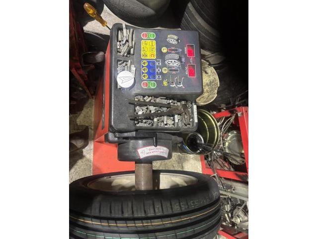 ダイハツ　タント　カスタムRS　タイヤ交換　バランス調整　空気圧　タイヤ処分　佐賀県　三養基郡　みやき町　みやき
