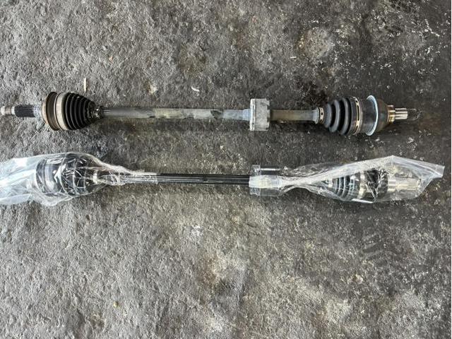 ダイハツ　ミライース　L　車検　法定点検　分解整備　メンテナンス　ラジエータキャップ　エンジンオイル　ドライブシャフト　エアコンフィルター　交換　オイルラインクリーナー　注入　ヘッドライト　研磨　佐賀県　三養基郡　みやき町　みやき