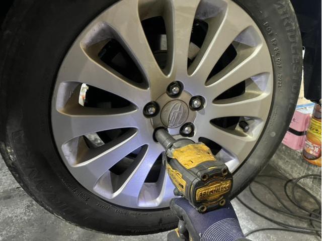 スバル　インプレッサ　1.5i　メンテナンス・日常点検　タイヤ履き替え　エンジンオイル　交換　佐賀県　三養基郡　みやき町　みやき