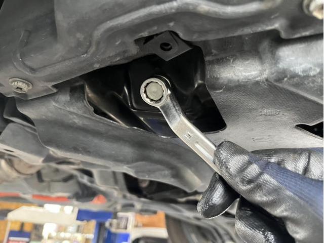 トヨタ　アクア　G　ガソリン車用(オイル交換)　メンテナンス　エンジンオイル　オイルエレメント　交換　佐賀県　三養基郡　みやき町　みやき