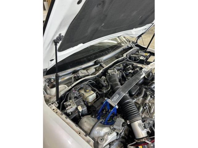 レクサス　ＩＳ　ガラス交換　保険対応　飛び石　キズ　ガラス　交換　ゼノン2ゴースト　フィルム　施工　佐賀県　三養基郡　みやき町　みやき