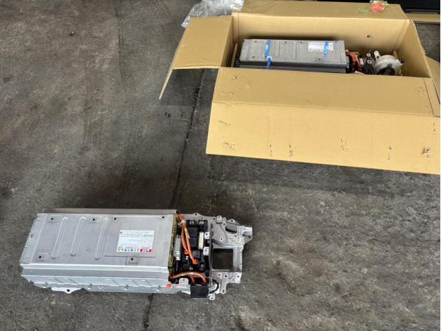 トヨタ　プリウス&alpha;　メンテナンス・日常点検　保証　交換　システムエラー　ハイブリッド　バッテリー　交換　佐賀県　三養基郡　みやき町　みやき