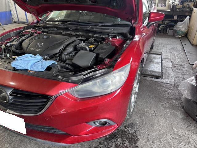 マツダ　アテンザセダン　ライト磨き　ヘッドライト　黄ばみ　研磨　佐賀県　三養基郡　みやき町　みやき