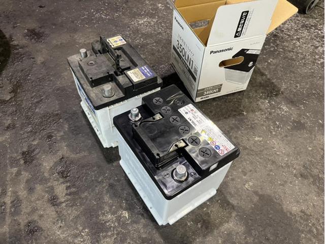 トヨタ　プリウス　S　メンテナンス・日常点検　3ヵ月点検　リース　バッテリー　スパークプラグ　交換　佐賀県　三養基郡　みやき町　みやき