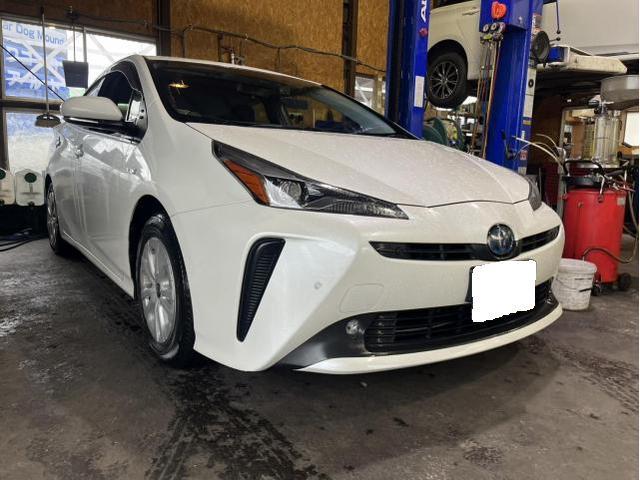 トヨタ　プリウス　S　メンテナンス・日常点検　3ヵ月点検　リース　バッテリー　スパークプラグ　交換　佐賀県　三養基郡　みやき町　みやき