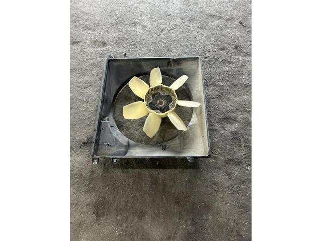 トヨタ　ＦＪクルーザー　オフロードパッケージ　電装系修理　冷却水漏れ　ラジエーター　交換　佐賀県　三養基郡　みやき町　みやき