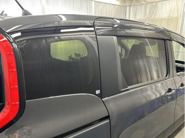 トヨタ　シエンタ　カーフィルム、フィルムゴースト IR断熱スモークフィルム　5％　ドット対応　トルネードカッティング処理　熱成型処理　佐賀県　三養基郡　みやき町　みやき