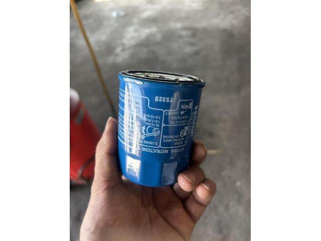 ホンダ　ヴェゼル　ハイブリッドZ　ガソリン車用(オイル交換)　メンテナンス　エンジンオイル　オイルエレメント　交換　佐賀県　三養基郡　みやき町　みやき