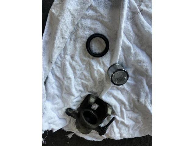 スズキ　ワゴンＲ　ハイブリッドＦＸ　車検　法定点検　分解整備　メンテナンス　リース　エンジンオイル　オイルエレメント　キャリパーオーバーホール　ブレーキフルード　交換　佐賀県　三養基郡　みやき町　みやき