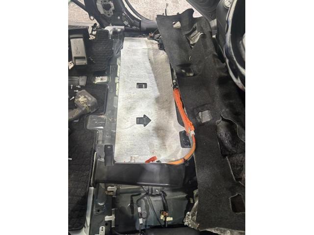 トヨタ　ヴォクシー　ハイブリッドV　電装系修理　HV異常　ハイブリッドバッテリー　交換　佐賀県　三養基郡　みやき町　みやき