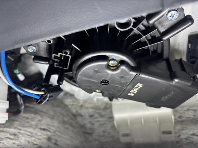 ダイハツ　タント　カスタムX　電装系修理　ブロアファン異音　ブロアファン　交換　佐賀県　三養基郡　みやき町　みやき