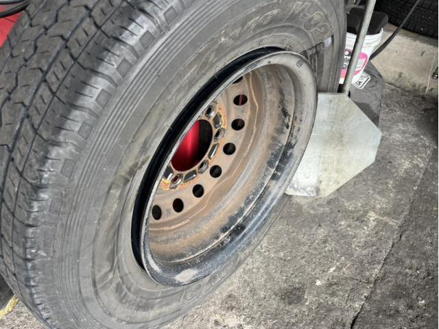 トヨタ　ハイエースバン　メンテナンス・日常点検　リース　3ケ月点検　タイヤ　交換　バランス調整　空気圧調整　佐賀県　三養基郡　みやき町　みやき