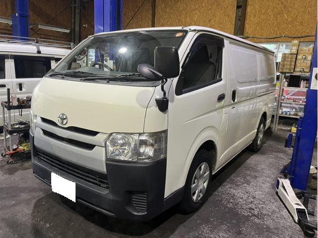 トヨタ　ハイエースバン　メンテナンス・日常点検　リース　3ケ月点検　タイヤ　交換　バランス調整　空気圧調整　佐賀県　三養基郡　みやき町　みやき