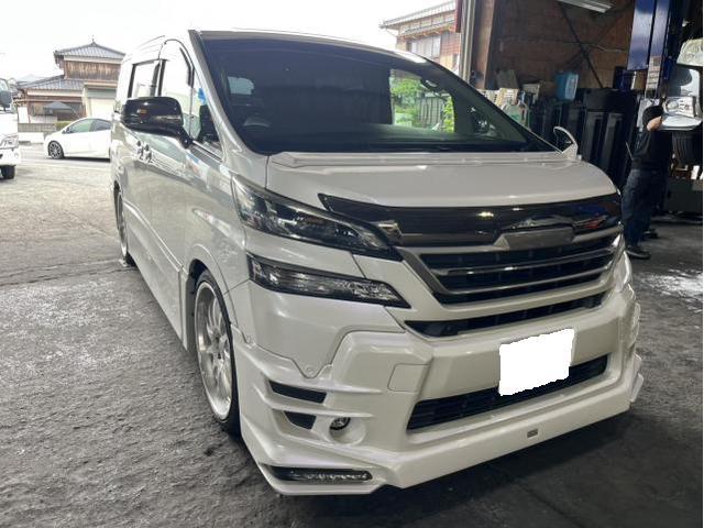 トヨタ　ヴェルファイア　2.5ZGエディション　タイヤ交換　バースト　左前　タイヤ　交換　バランス調整　佐賀県　三養基郡　みやき町　みやき