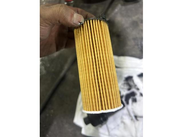 ＢＭＷ　Ｘ３　ディーゼル車用(オイル交換)　メンテナンス　エンジンオイル　オイルエレメント　交換　佐賀県　三養基郡　みやき町　みやき