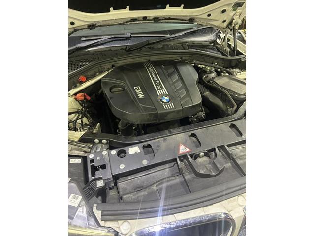 ＢＭＷ　Ｘ３　ディーゼル車用(オイル交換)　メンテナンス　エンジンオイル　オイルエレメント　交換　佐賀県　三養基郡　みやき町　みやき