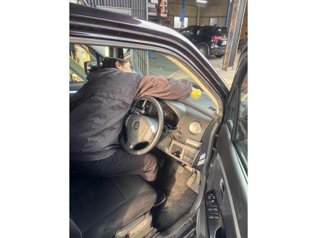 スズキ　ワゴンＲ　車内清掃
