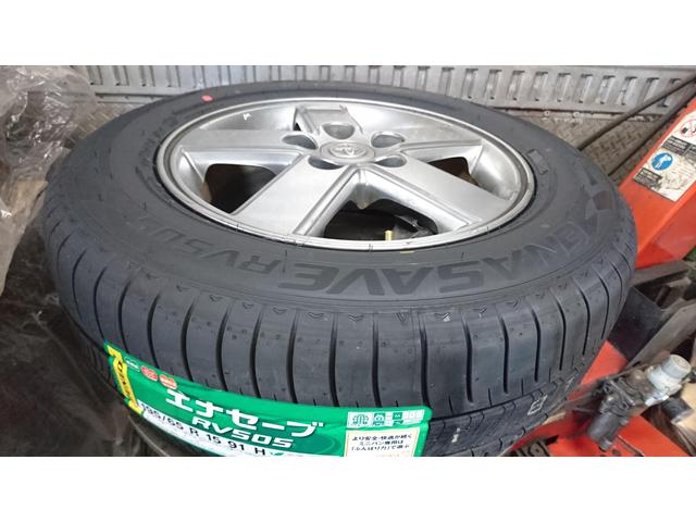 トヨタヴォクシー持ち込みタイヤ取り付け。修理。宮崎市清武町周辺のタイヤ交換・取付の事なら、【タイヤ交換専門店】アムラスにお任せ下さい！！持ち込みタイヤ交換、タイヤ取り付け　宮崎市、清武町、田野町、高岡町、都城市・三股町・日南市・国富町
