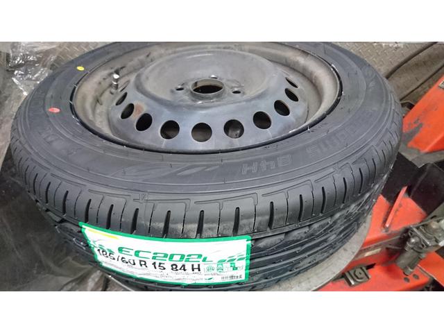 フィットシャトル15インチ持ち込みタイヤ取り付け。修理。宮崎市清武町周辺のタイヤ交換・取付の事なら、【タイヤ交換専門店】アムラスにお任せ下さい！！持ち込みタイヤ交換、タイヤ取り付け　宮崎市、清武町、田野町、高岡町、都城市・三股町・日南市
