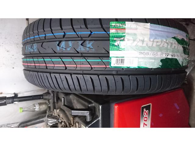 ホンダ　ストリーム持ち込みタイヤ取り付け。修理。宮崎市清武町周辺のタイヤ交換・取付の事なら、【タイヤ交換専門店】アムラスにお任せ下さい！！持ち込みタイヤ交換、タイヤ取り付け　宮崎市、清武町、田野町、高岡町、都城市・三股町・日南市・国富町
