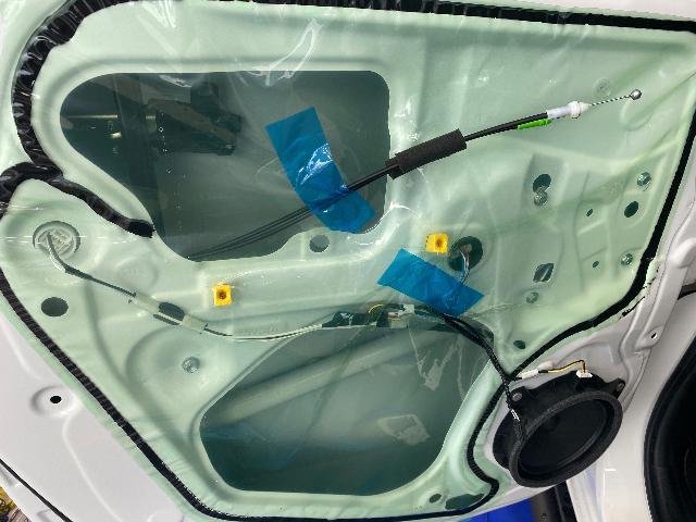 ハイラックス リアスピーカー サブウーハー取付 熊本県 熊本市 ハイラックス リアスピーカー サブウーハー取付 熊本県 熊本市