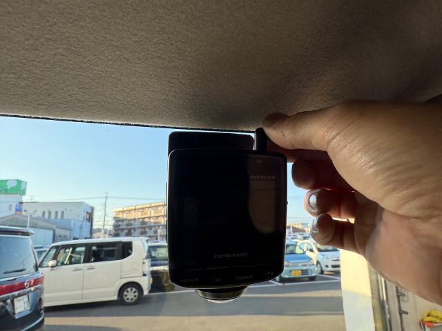 ホンダ N-BOX ドライブレコーダー前後取付 熊本県 熊本市 東区 北区 西区 南区 中央区 菊陽町 合志市 益城町 大津町 西合志 菊池市 新型 エアコン オーディオ パーツ チェックランプ 警告灯 修理 異音 電装 用品