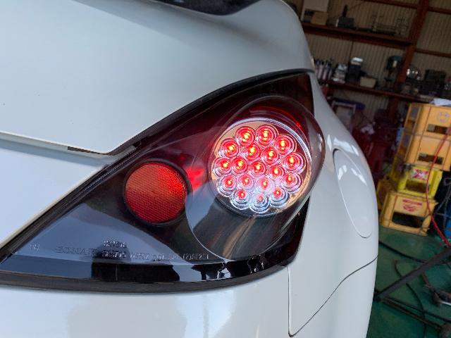 ニッサン フェアレディZ Z33 社外 テールランプ交換 LEDテール 車検 