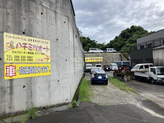 こちらが入り口になります！！目印の看板になります！！