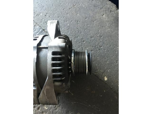 ハイエース　異音　宮崎市